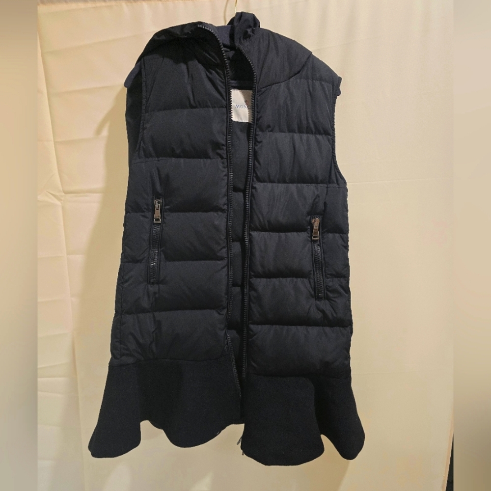 Moncler long puffer vest (small)